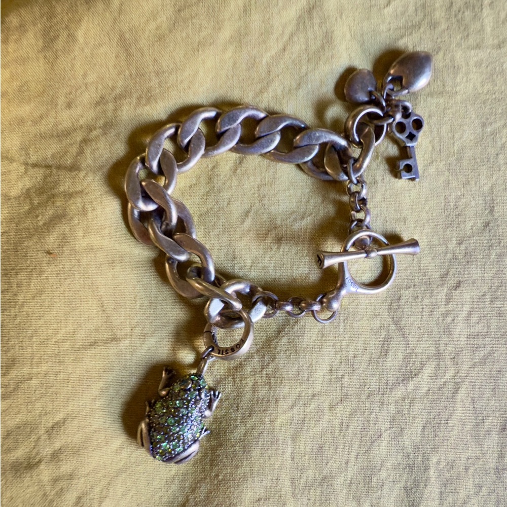 Fossil Brass Gold Chain Bracelet with Green Frog Charm